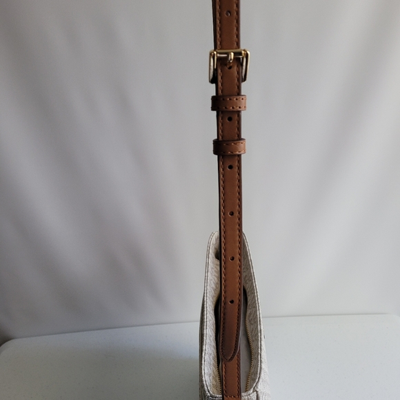 New Michael Kors Signature Jet Set North South Messenger Crossbody - Picture 6 of 7